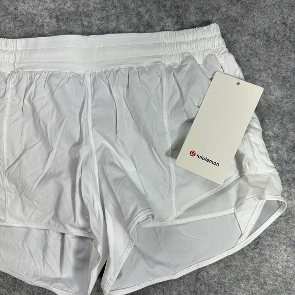 New Size 10 Lululemon Women Hotty Hot Low Rise LR Lined Short 4" White - Picture 3 of 11